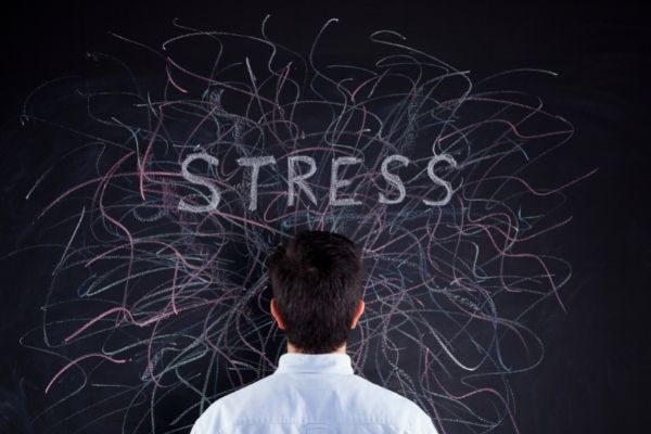 Bệnh hay quên thường bị ảnh hưởng bởi stress nhiều nhất