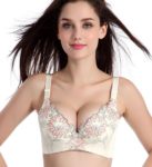 7 sai lầm khi chăm sóc tóc khiến tóc gãy rụng nhiều hơn và biện pháp khắc phục
