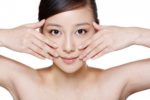 Hướng dẫn các bước tẩy da chết body  dễ dàng ai cũng có thể thực hiện