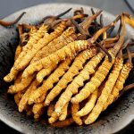 Hướng dẫn các bước tẩy da chết body  dễ dàng ai cũng có thể thực hiện